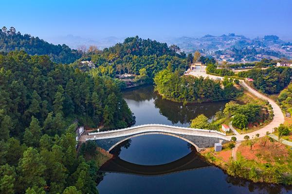 自貢尖山風景區(qū)門票優(yōu)惠政策