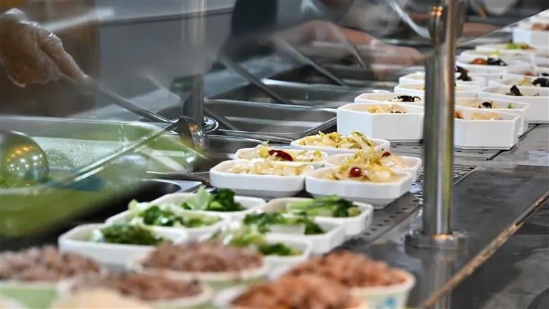 上海老年助餐補貼每天發2元？誤讀(圖1)