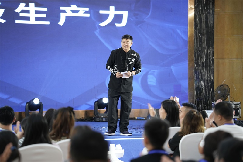南方網(wǎng)通第二十五屆渠道商交流大會，成功狙擊營銷新市場！(圖38)