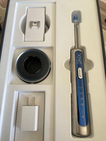 電動(dòng)牙刷品牌前十名新品挑戰(zhàn)不斷，電動(dòng)牙刷哪個(gè)牌子好？(圖1)