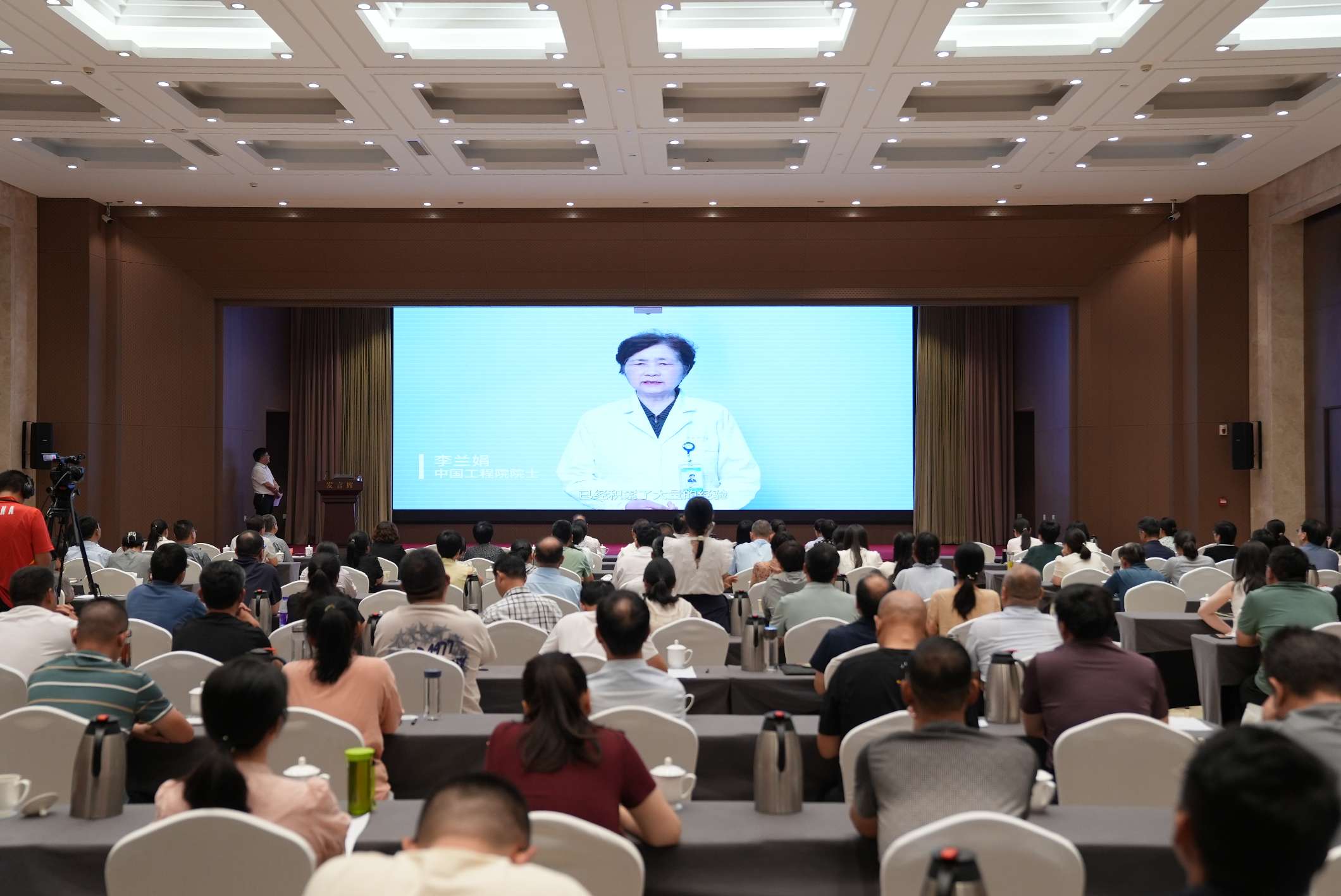 消除丙肝 積極行動(dòng)丨李蘭娟：丙肝防控需早篩、早診、早治(圖1)