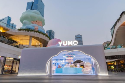 “YUMO 2周年快閃”空降深圳，“潮玩?zhèn)儭睘楹屋p松打動(dòng)年輕人？
