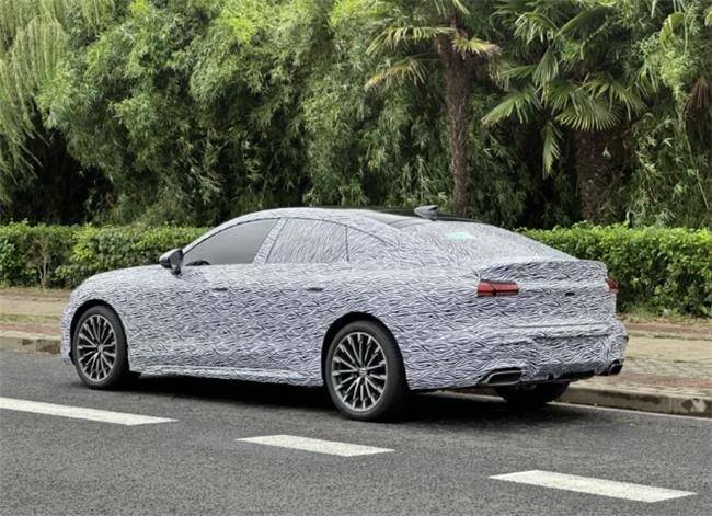 奧迪汽車新標(biāo)桿：上汽奧迪A5L即將來(lái)襲