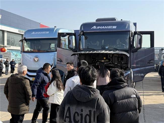 卡友共鑒！歐曼銀河全球價值品鑒之旅·臨沂站：科技與舒適的完美邂逅(圖3)