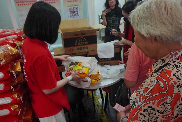 海霸王（汕頭）食品有限公司榮獲“CCTV慈善企業”國家級榮譽(圖2)